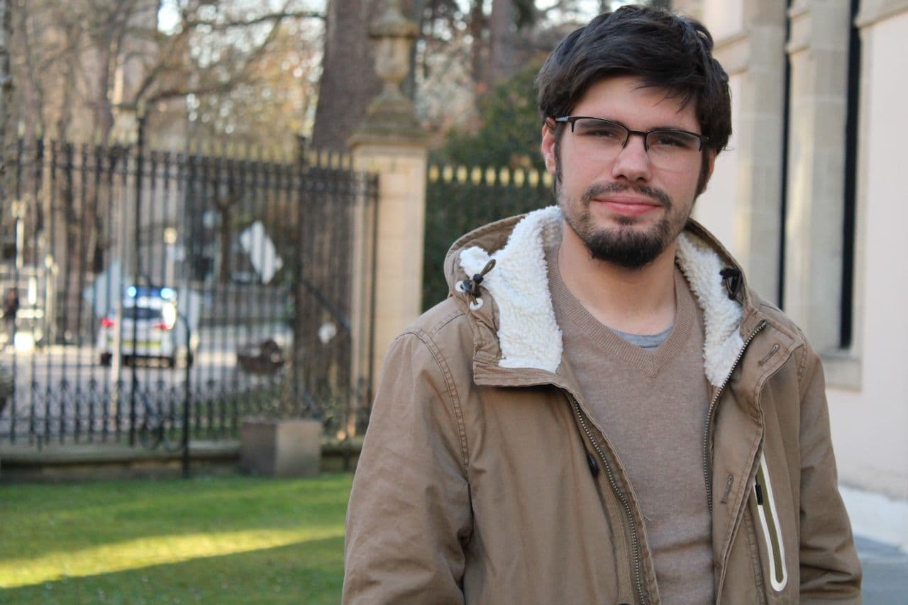 Lander Martínez, ha sido portavoz en el Parlamento Vasco de Elkarrekin Podemos, y Secretario General de Podemos Euskadi. En sus años de trayectoria política, ha trabajado en cuestiones de política general, gobernanza, transparencia, memoria y convivencia y cuestiones territoriales y presupuestarias